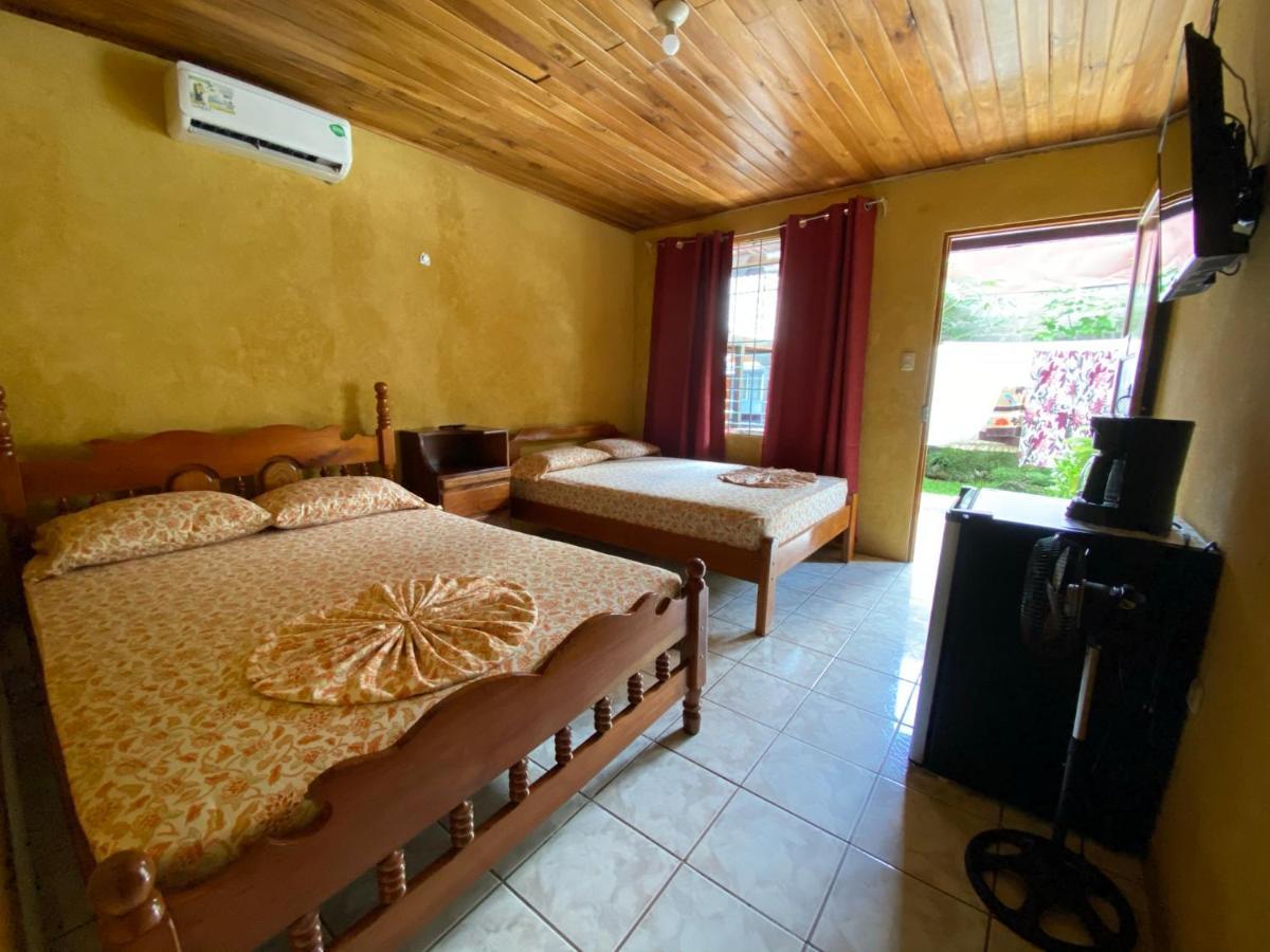 Cabinas Las Palmas Del Sol La Fortuna Екстер'єр фото