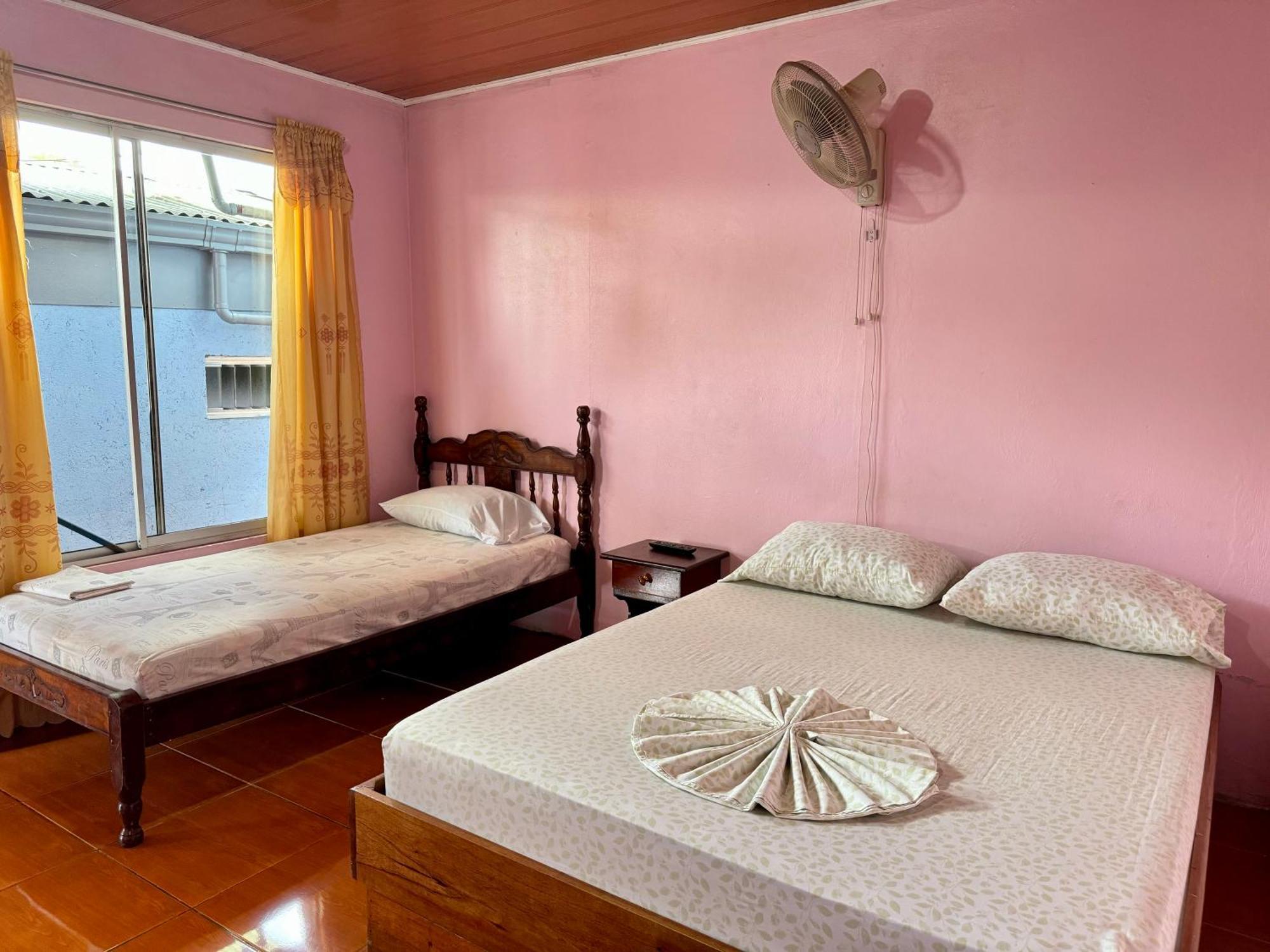 Cabinas Las Palmas Del Sol La Fortuna Екстер'єр фото
